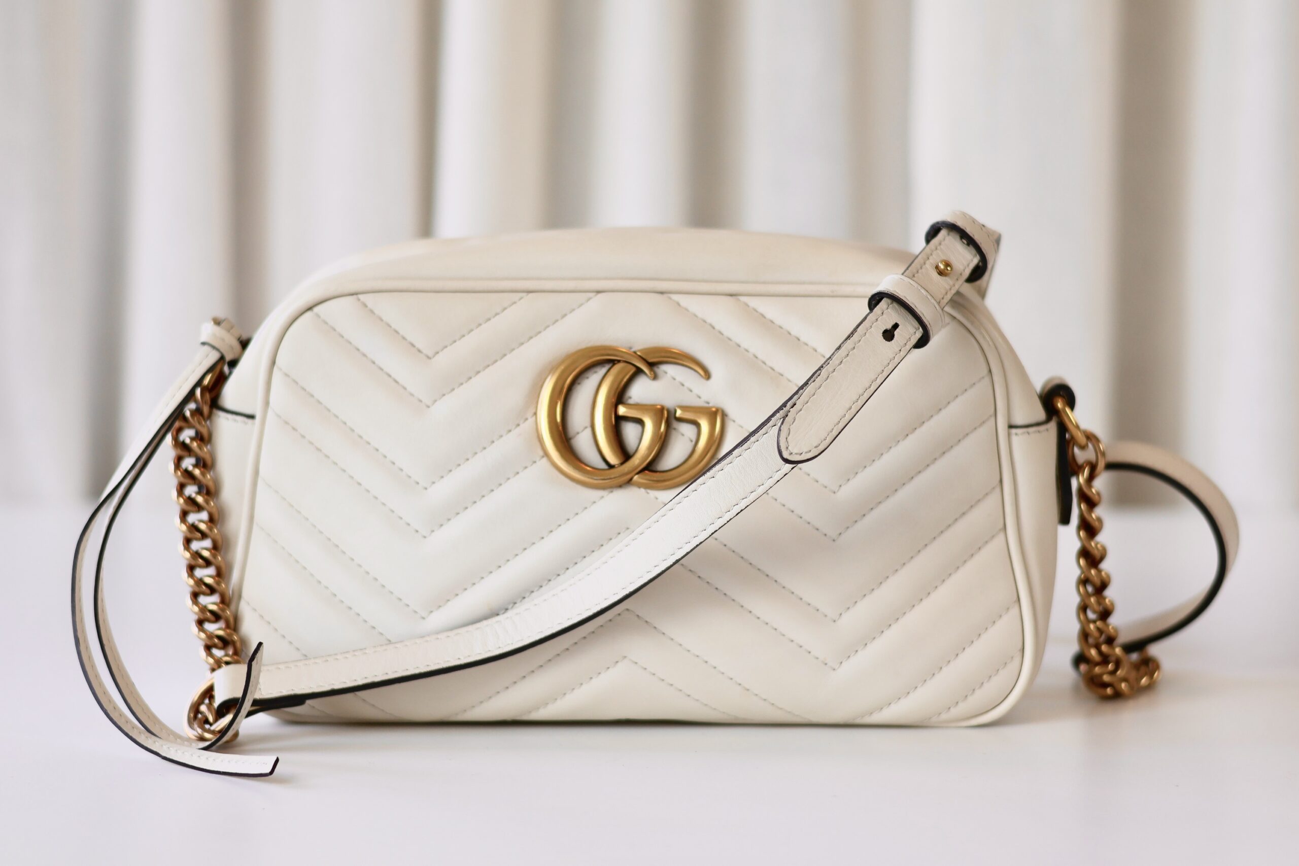 Gucci Marmont crossbody white - Image 3