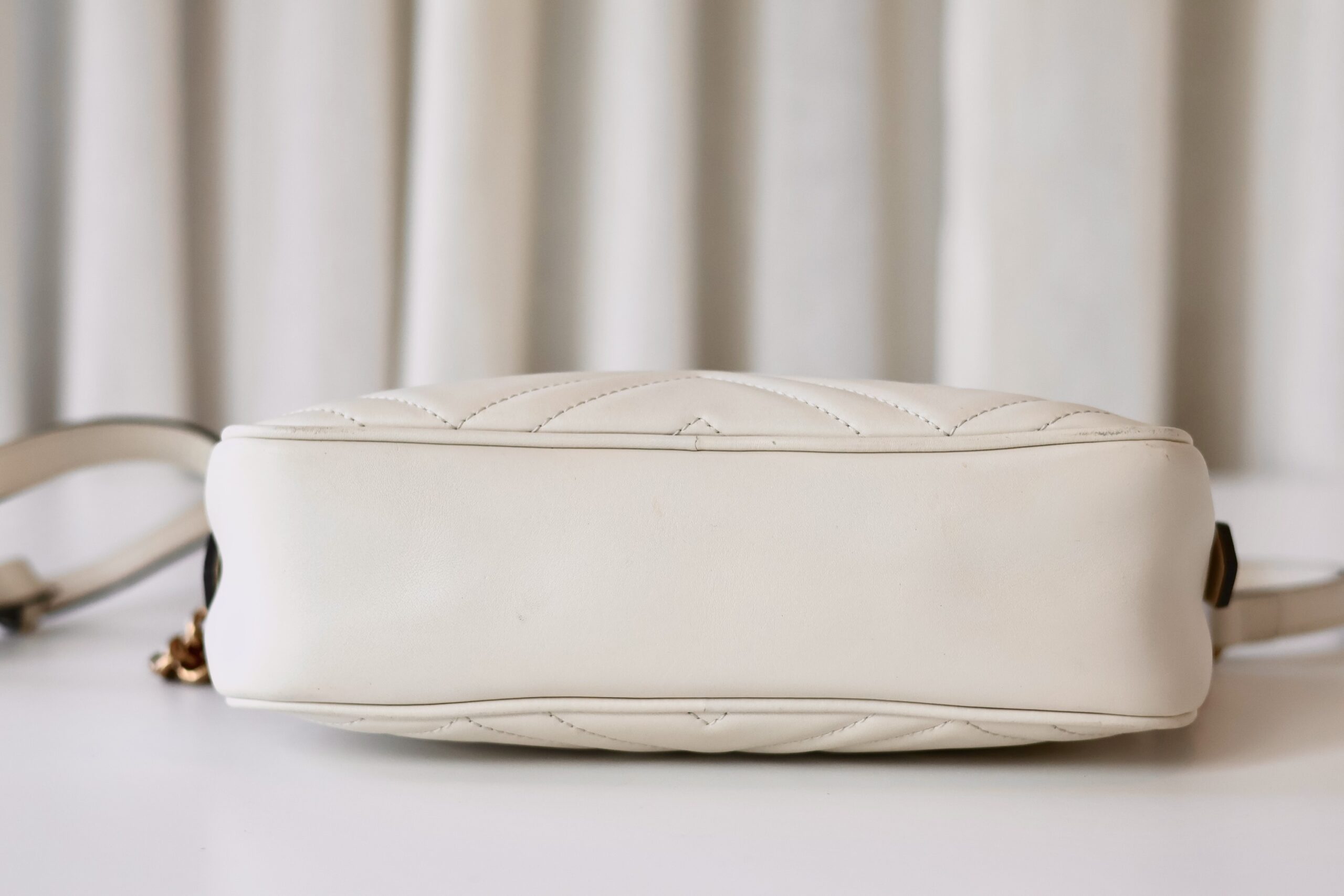 Gucci Marmont crossbody white - Image 6