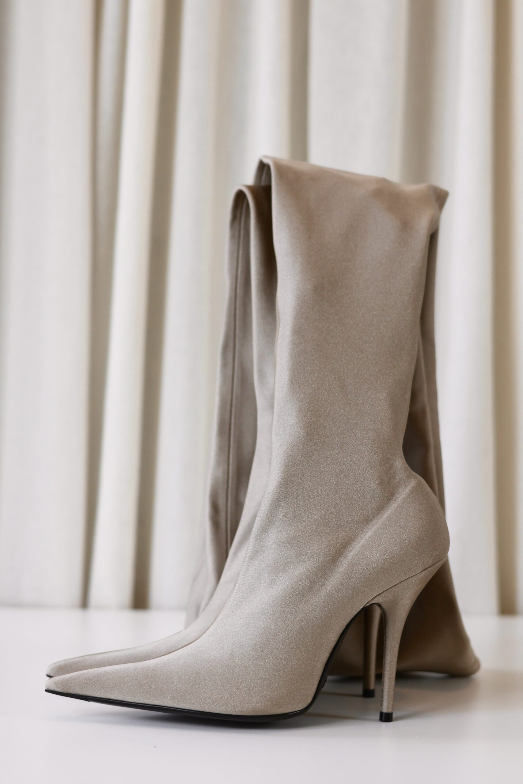 Balenciaga heels beige - Image 2