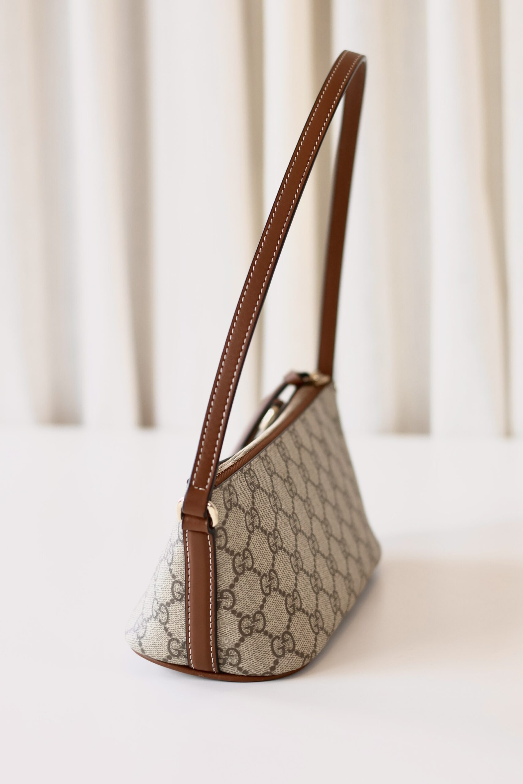 Gucci monogram shoulder bag - Image 3