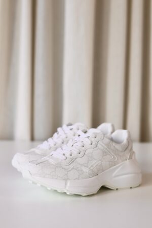 Gucci children sneakers white