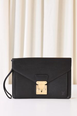 Louis Vuitton epi clutch black