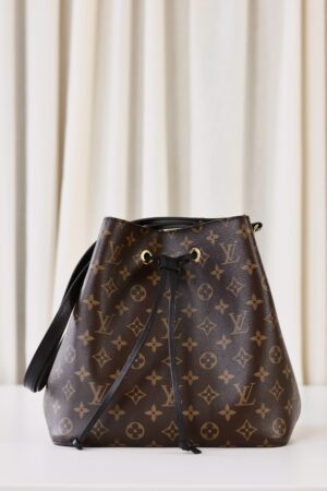 Louis Vuitton Neo Noé monogram