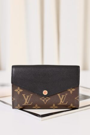 Louis Vuitton wallet black monogram Zoë