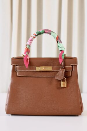 Hermes Kelly 28 gold