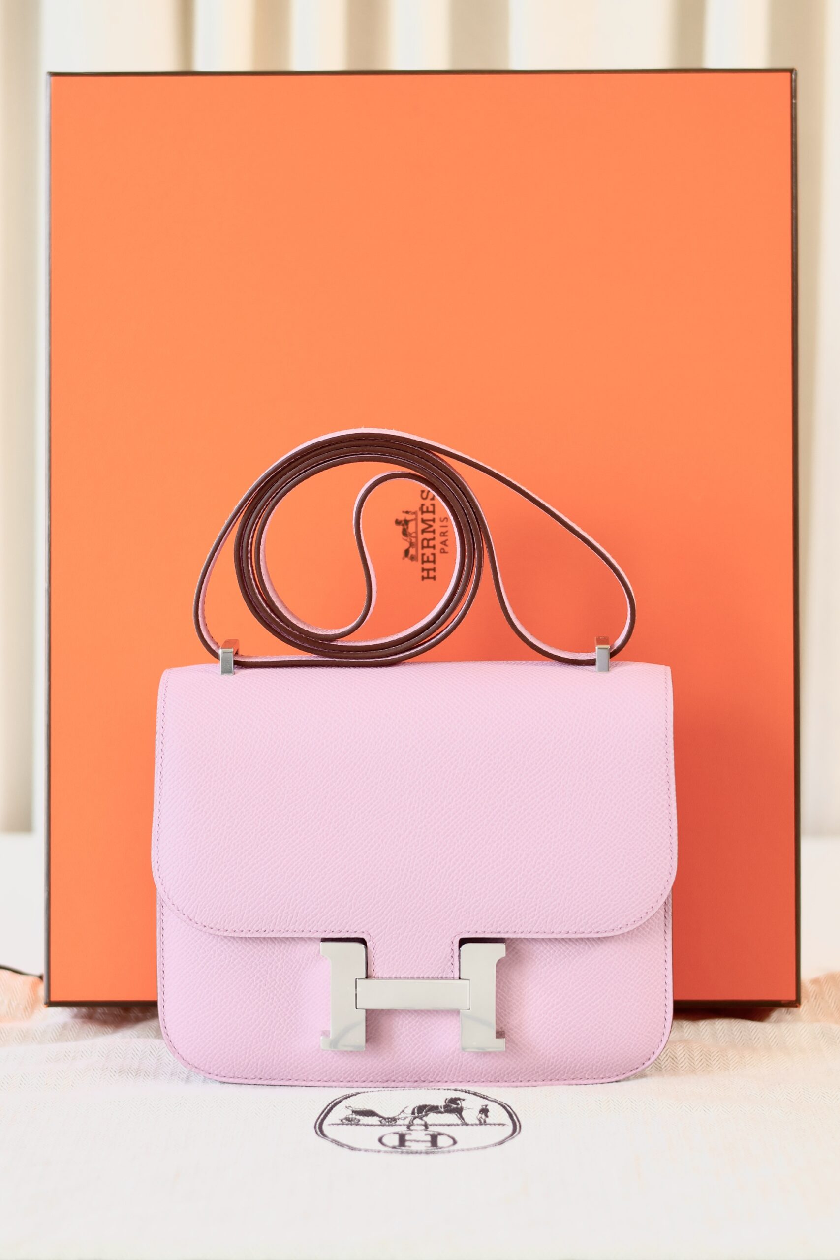 Hermes Constance 18 Rose Sakura - Image 7