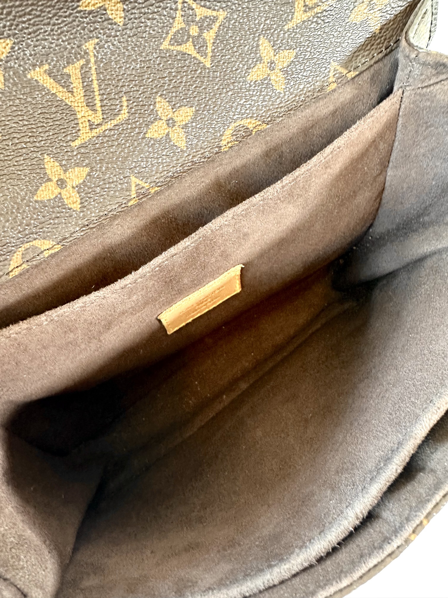 Louis Vuitton Pochette Metis monogram - Image 11