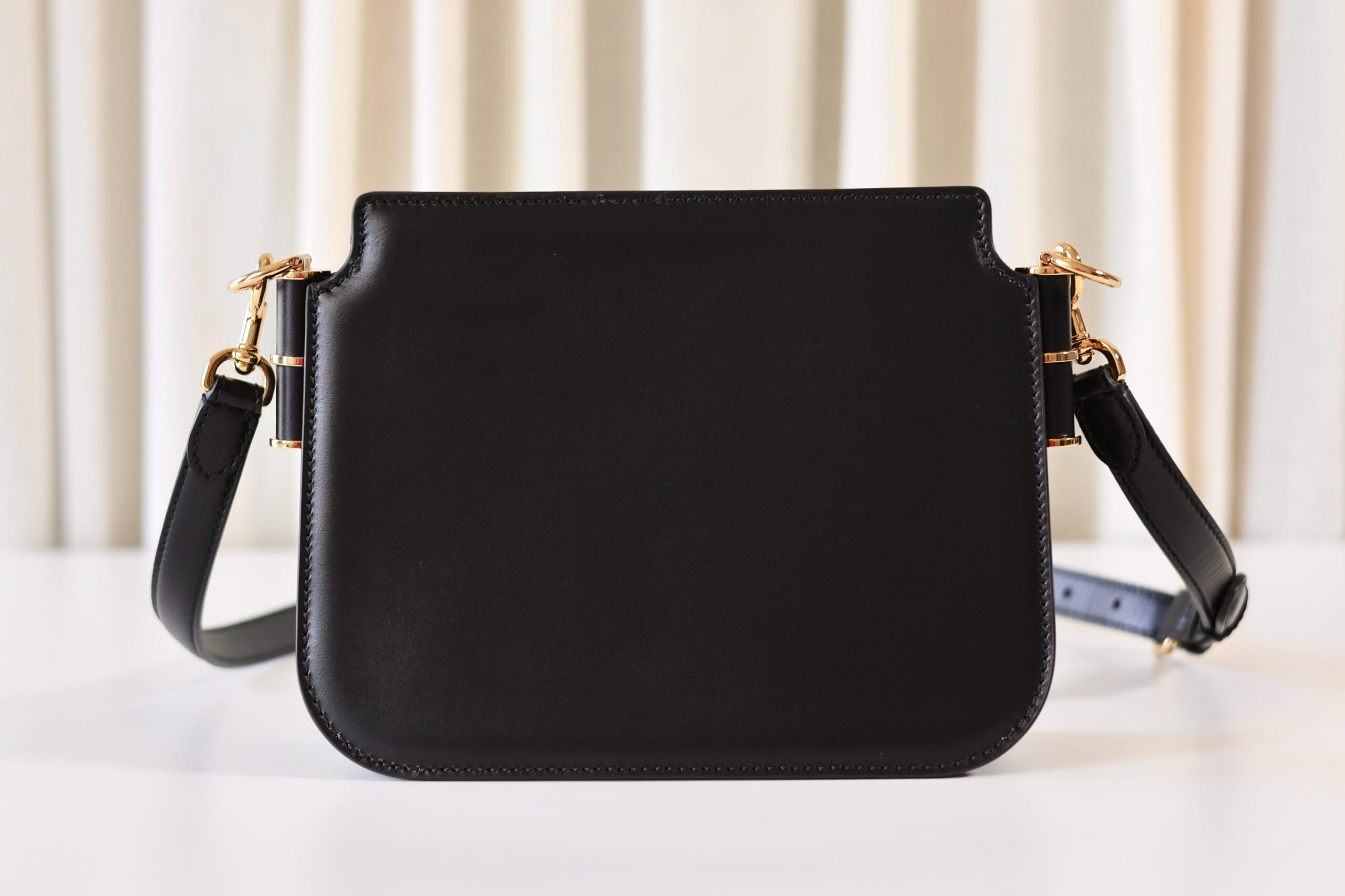 Fendi black crossbody bag - Image 6