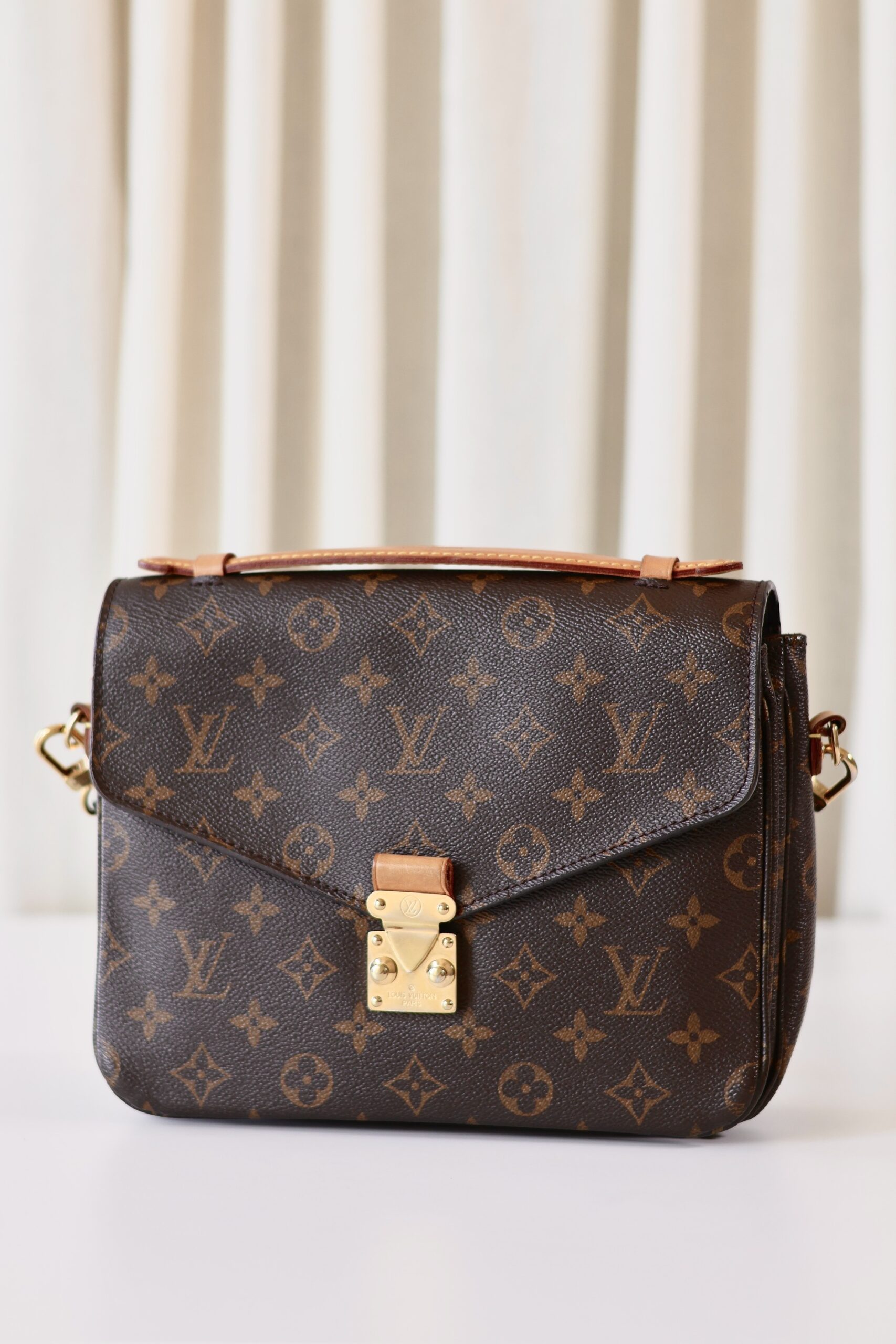 Louis Vuitton Pochette Metis monogram - Image 2