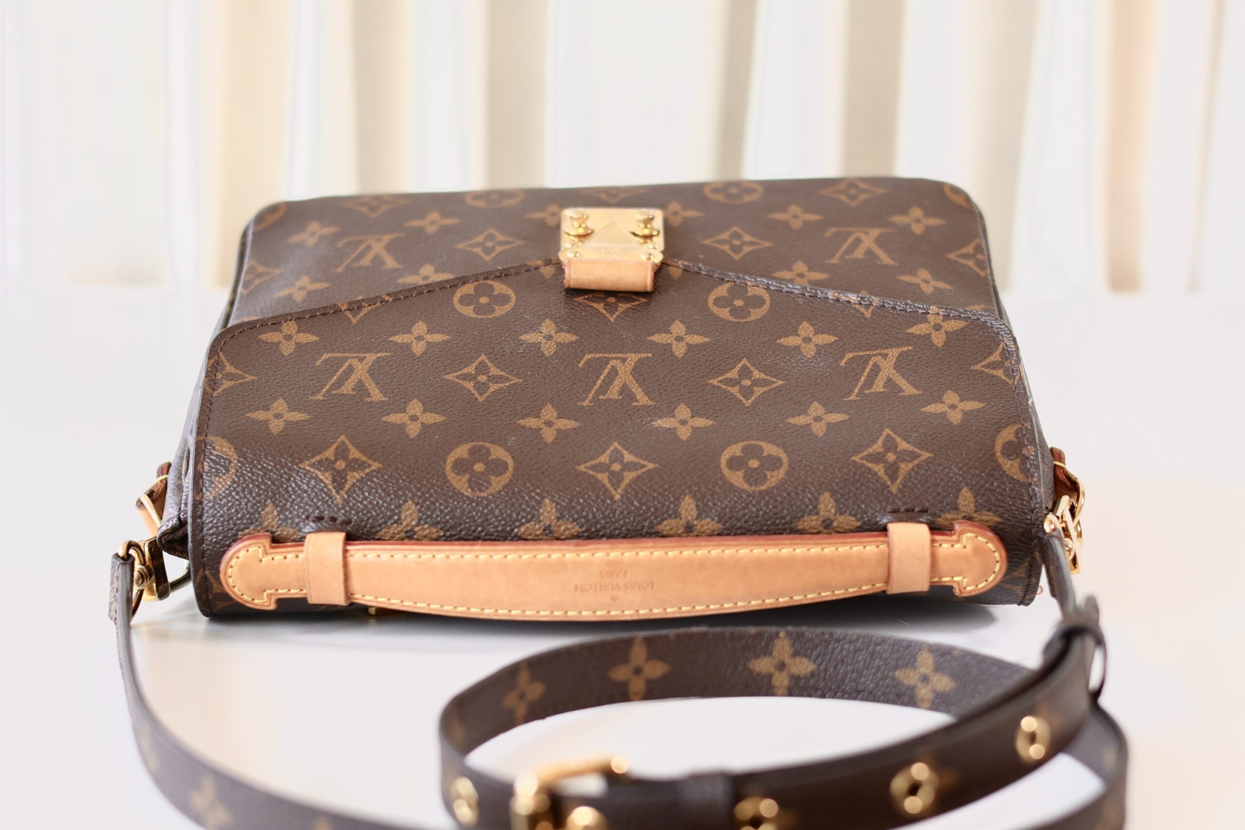 Louis Vuitton Pochette Metis monogram - Image 5