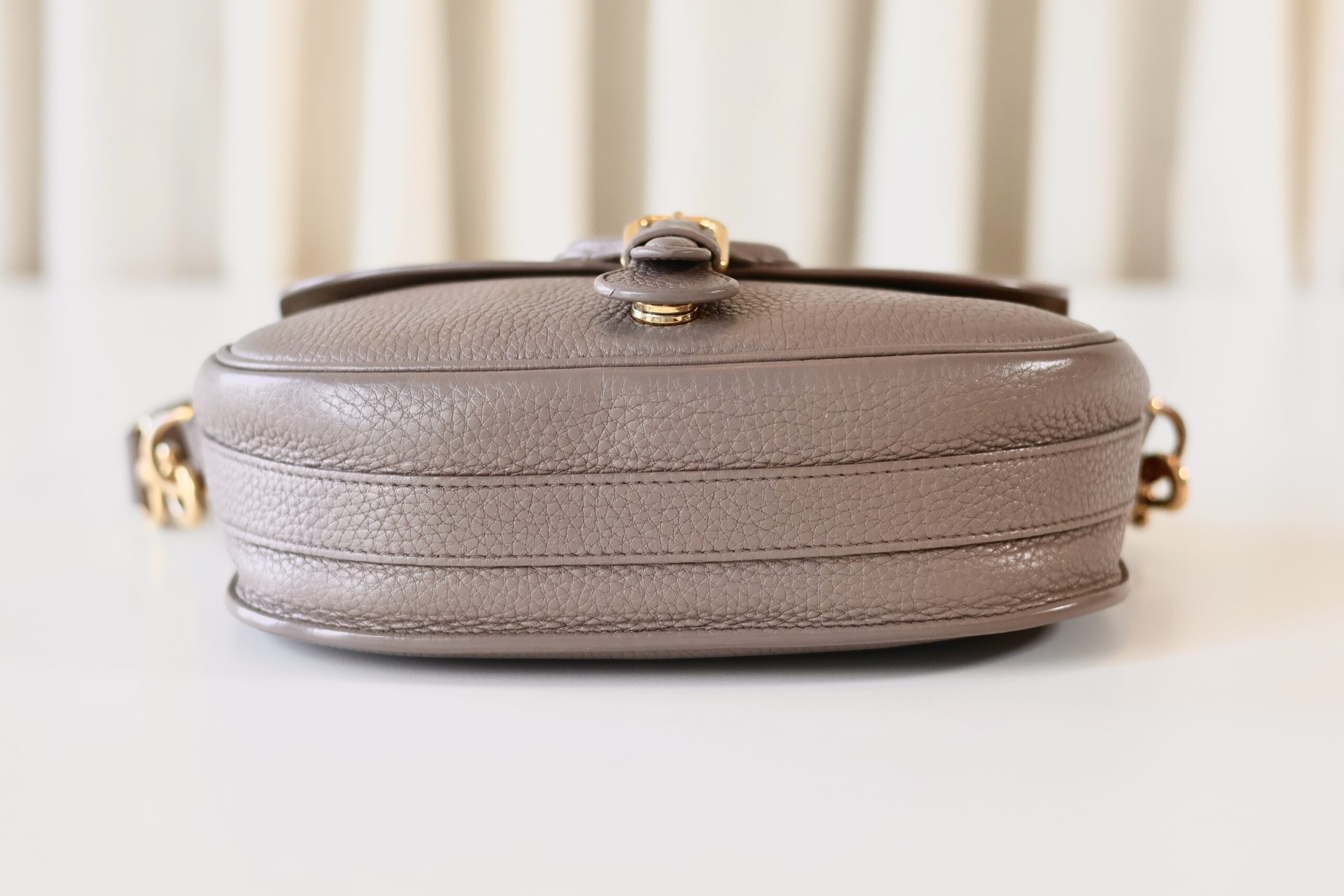 Dior Bobby small etoupe - Image 6