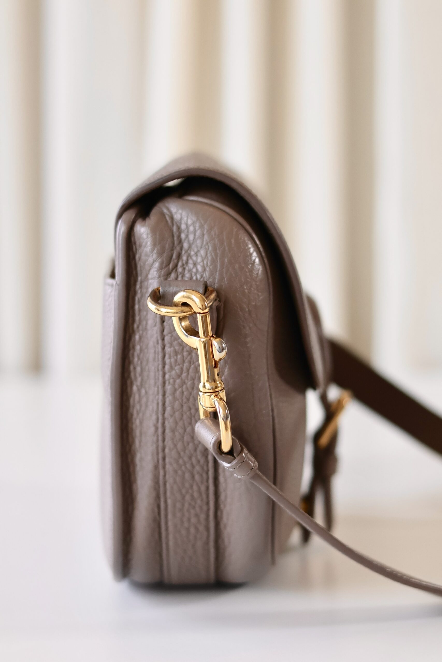 Dior Bobby small etoupe - Image 12