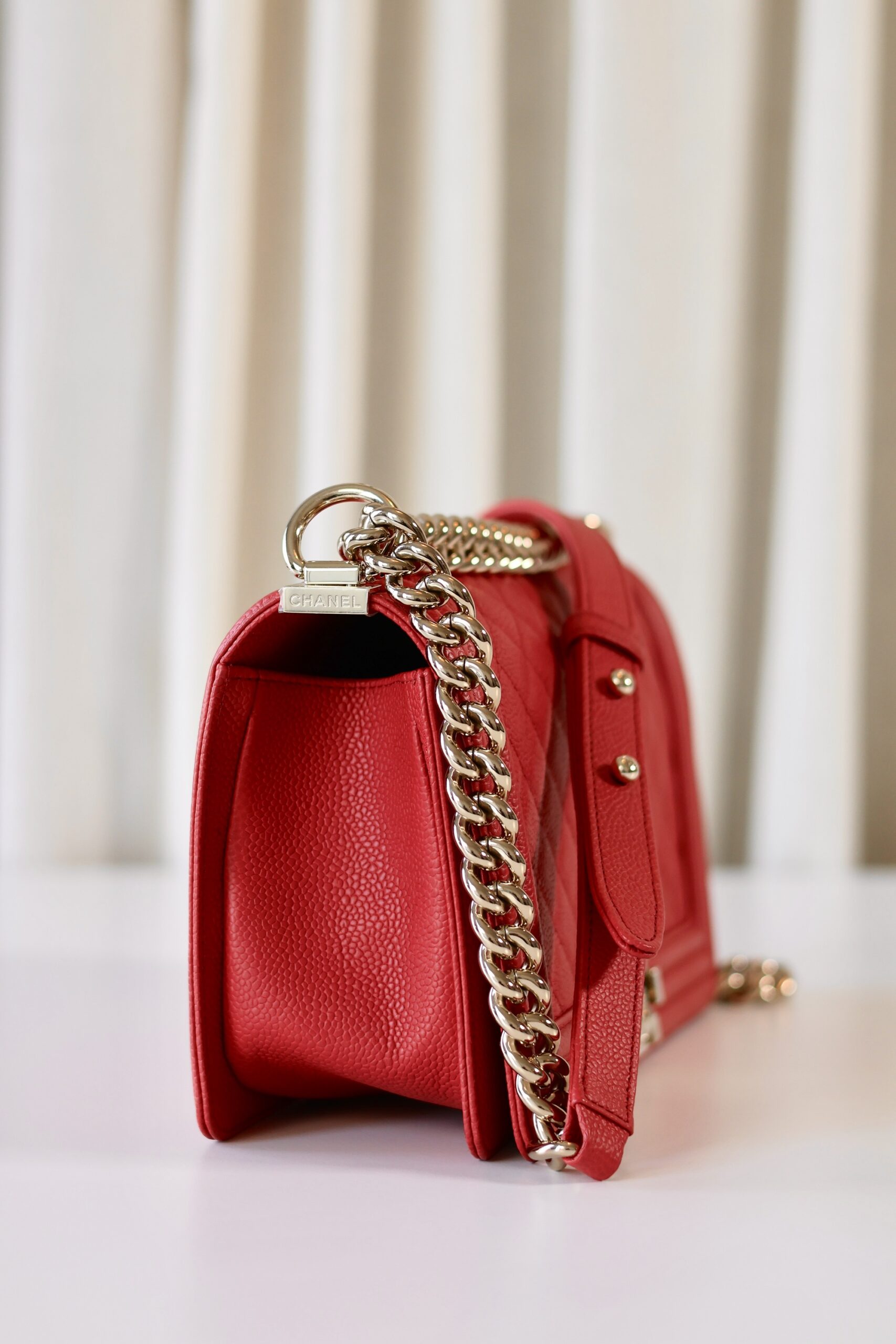 Chanel boy bag medium coral - Image 6