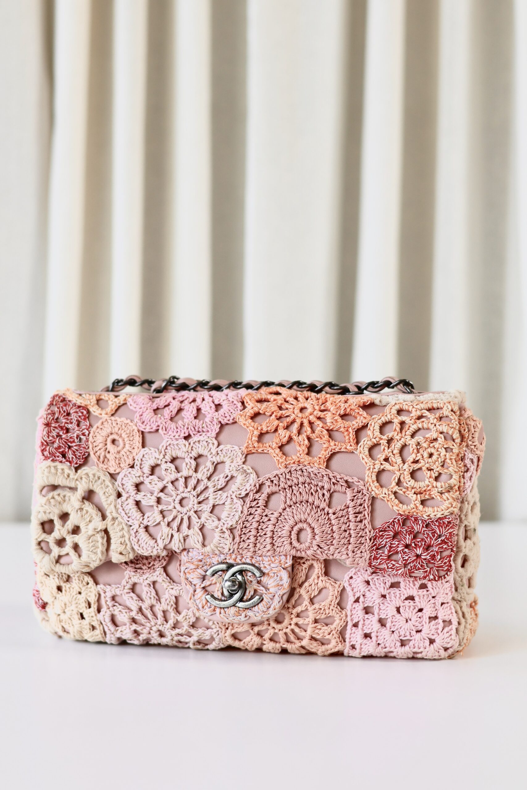 Chanel single flap bag Paris-Seoul collection - Image 2