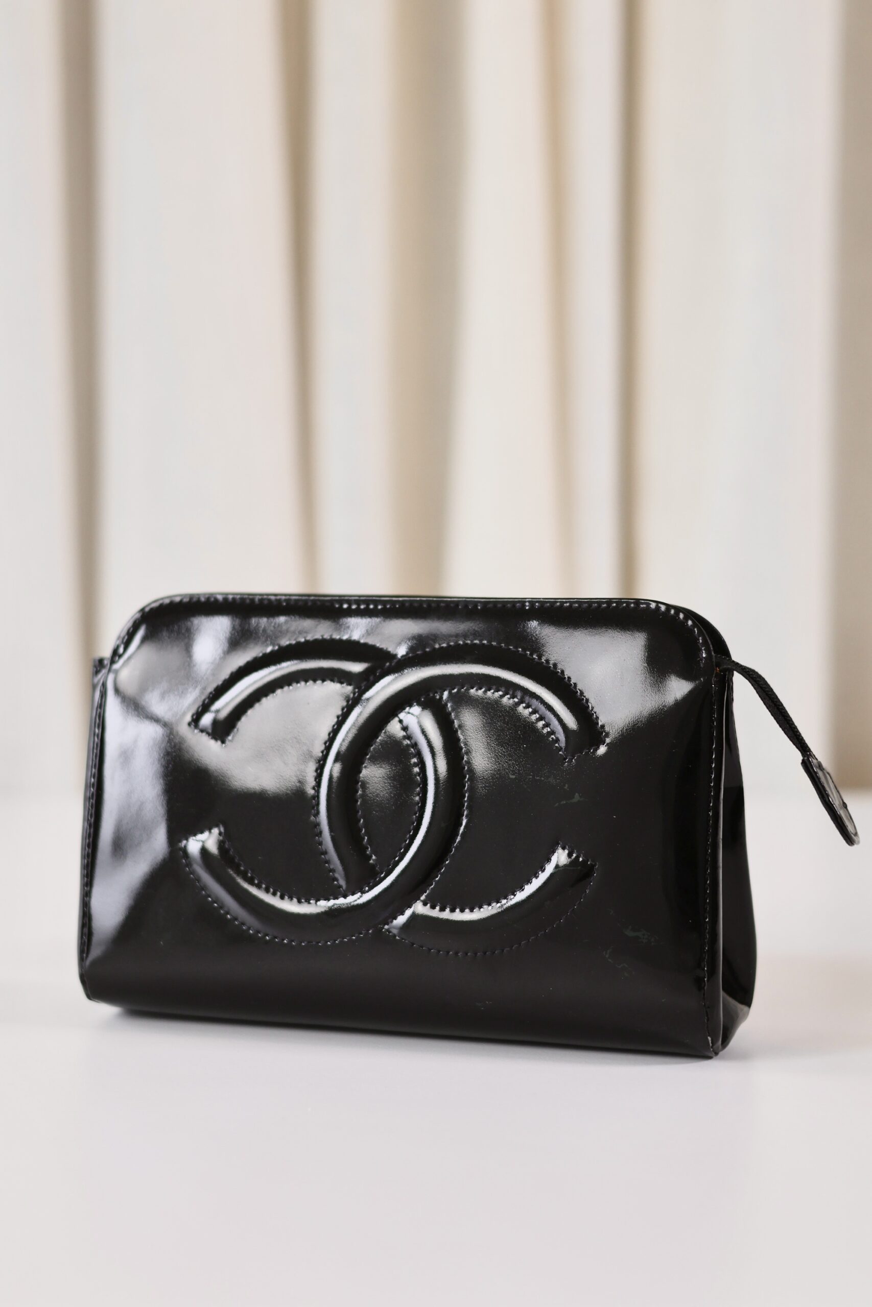 Chanel black patent pouch - Image 2