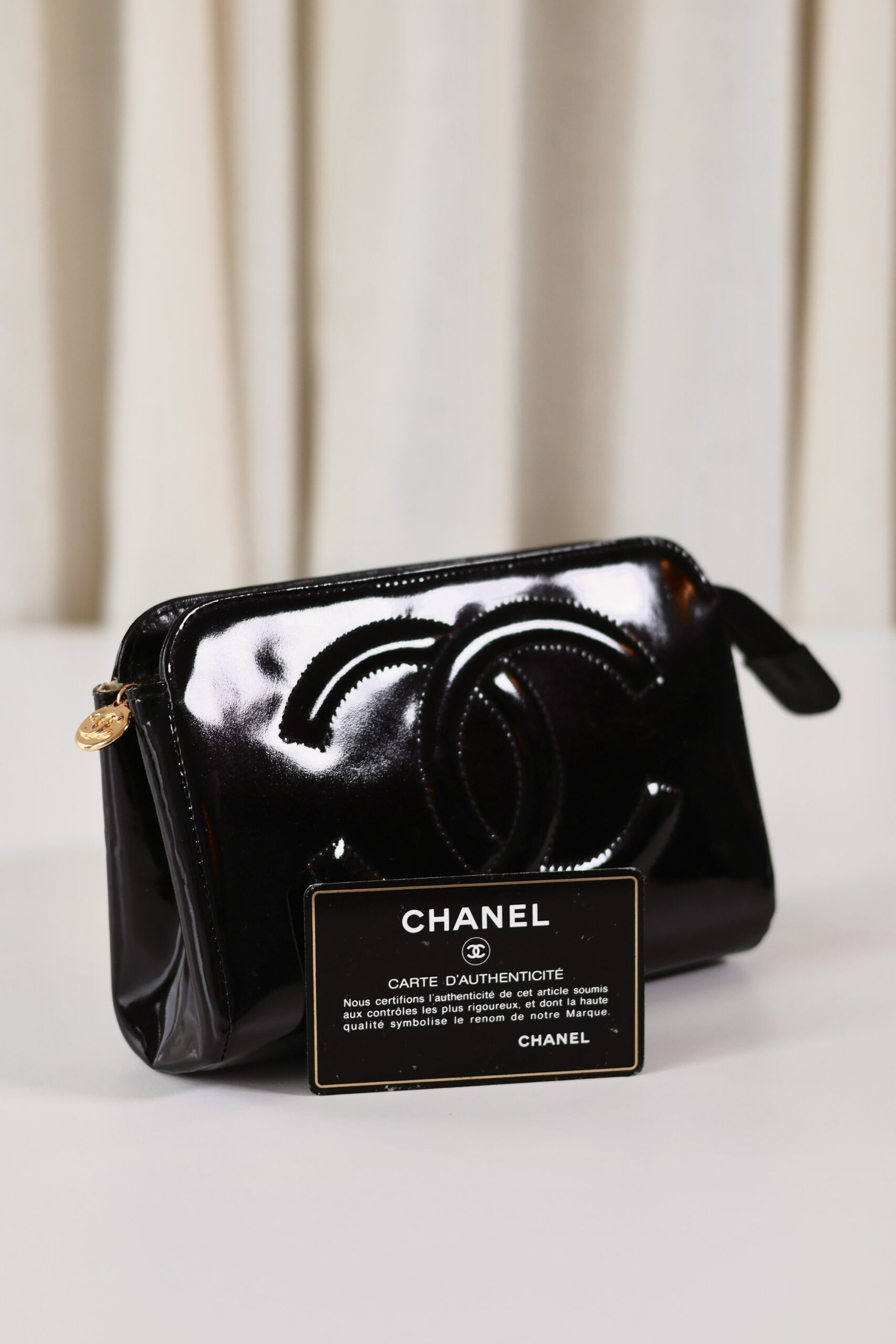 Chanel black patent pouch - Image 11
