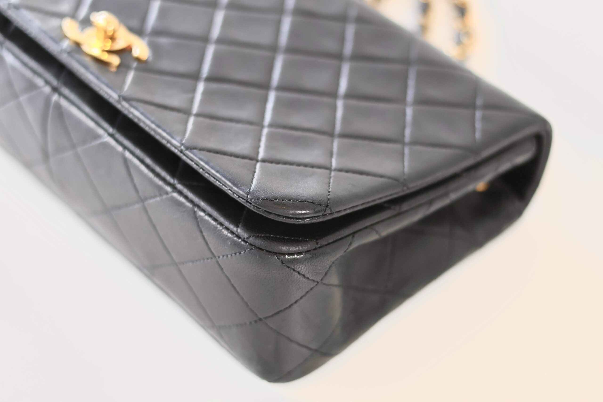 Chanel vintage full flap bag - Image 8