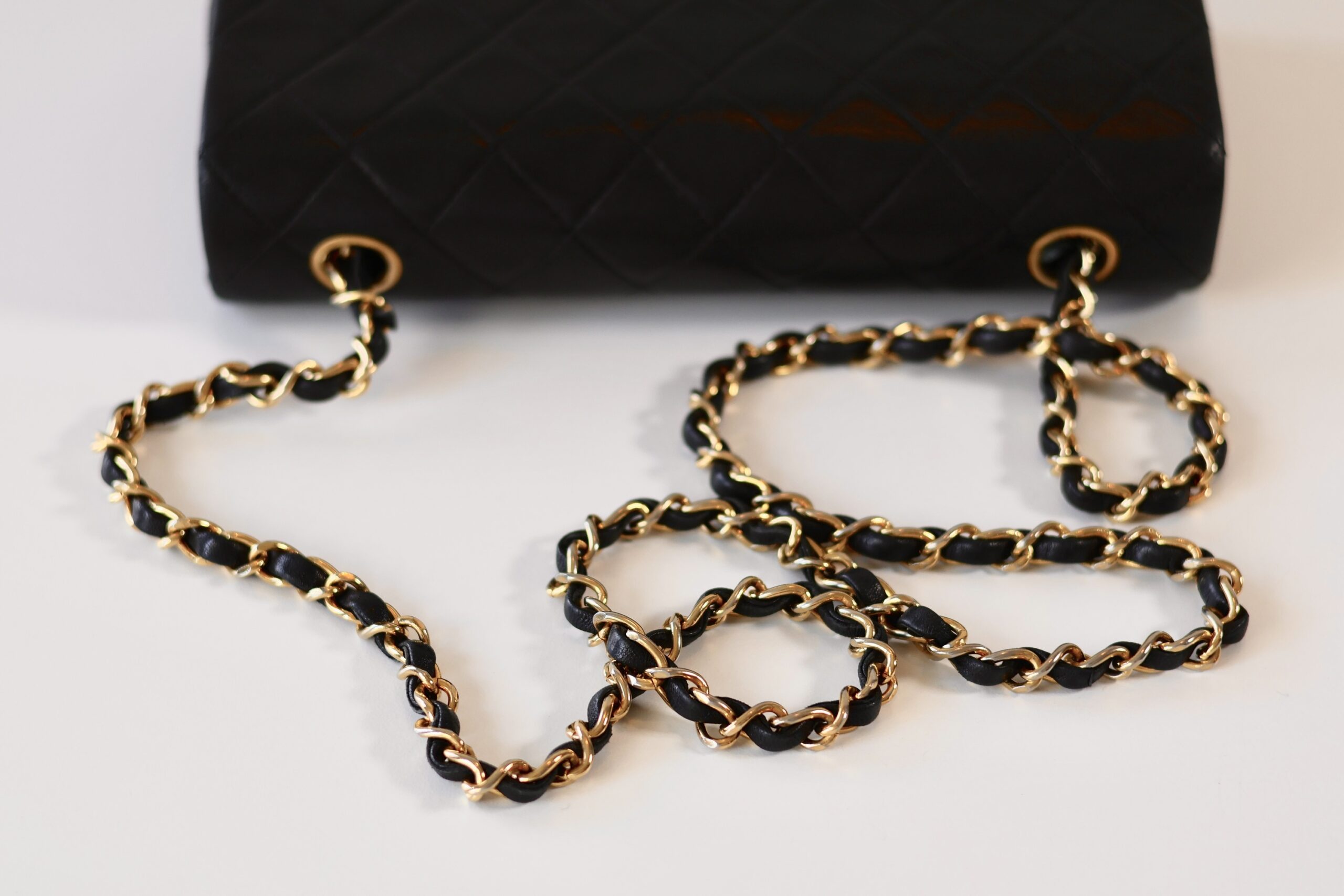 Chanel vintage full flap bag - Image 11