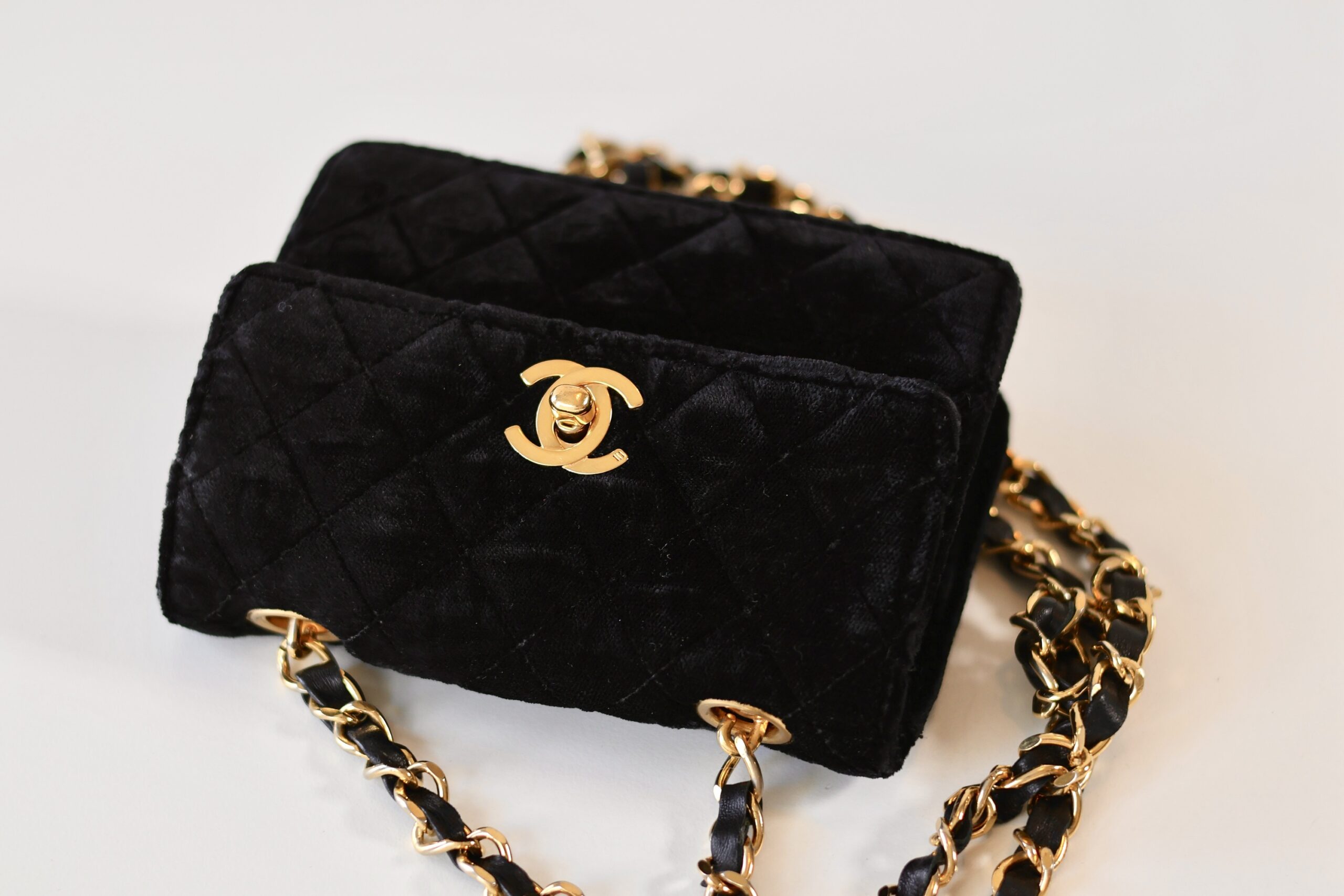Chanel vintage velvet micro bag - Image 5