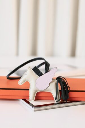Hermes Rodeo Pegase PM charm