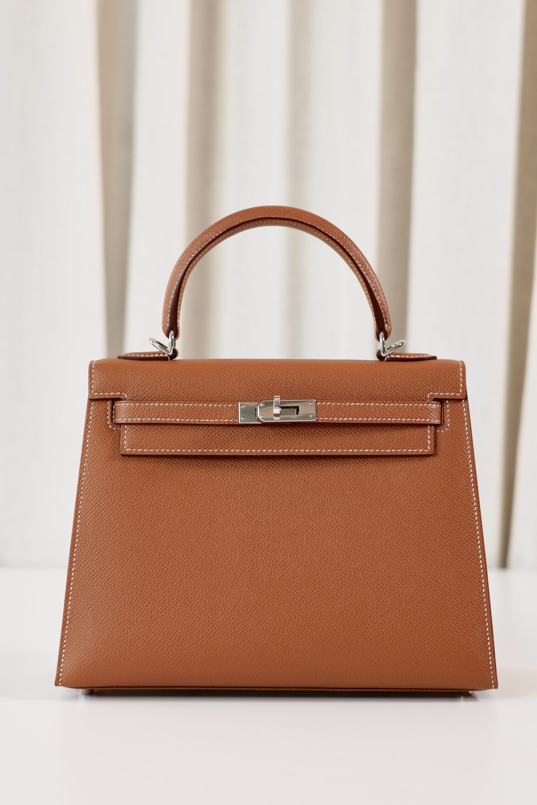 Hermes Kelly 25 Gold