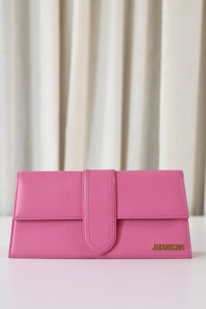 Jacquemus le bambino long pink