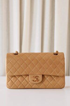 Chanel vintage classic double flap bag medium beige