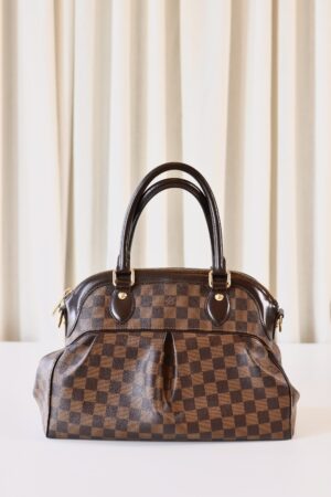 Louis Vuitton damier Trevi