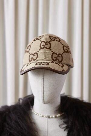 Gucci giant monogram cap L