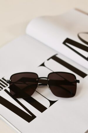 Saint Laurent pilot sunglasses black