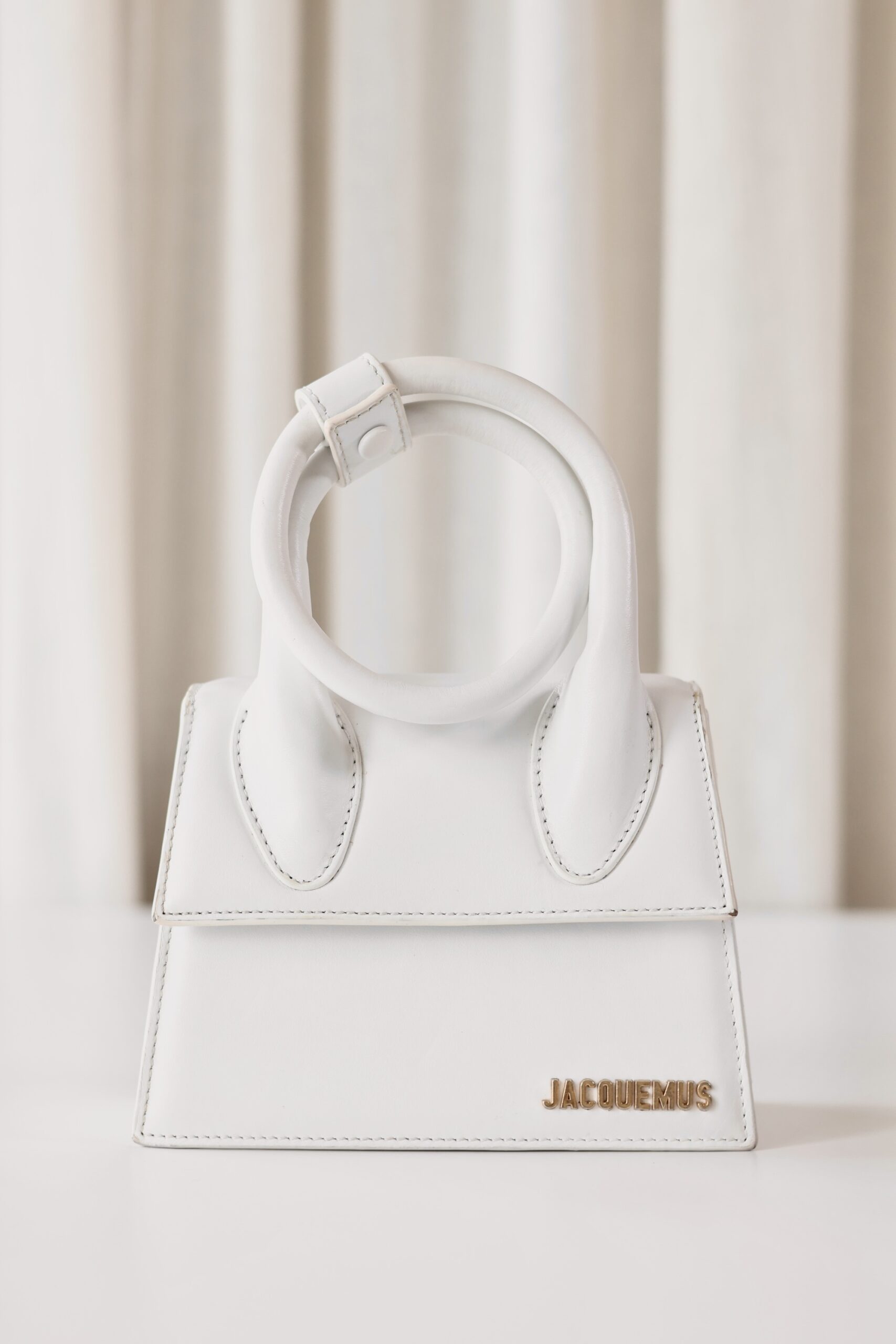 Jacquemus The Knot Chiquito bag