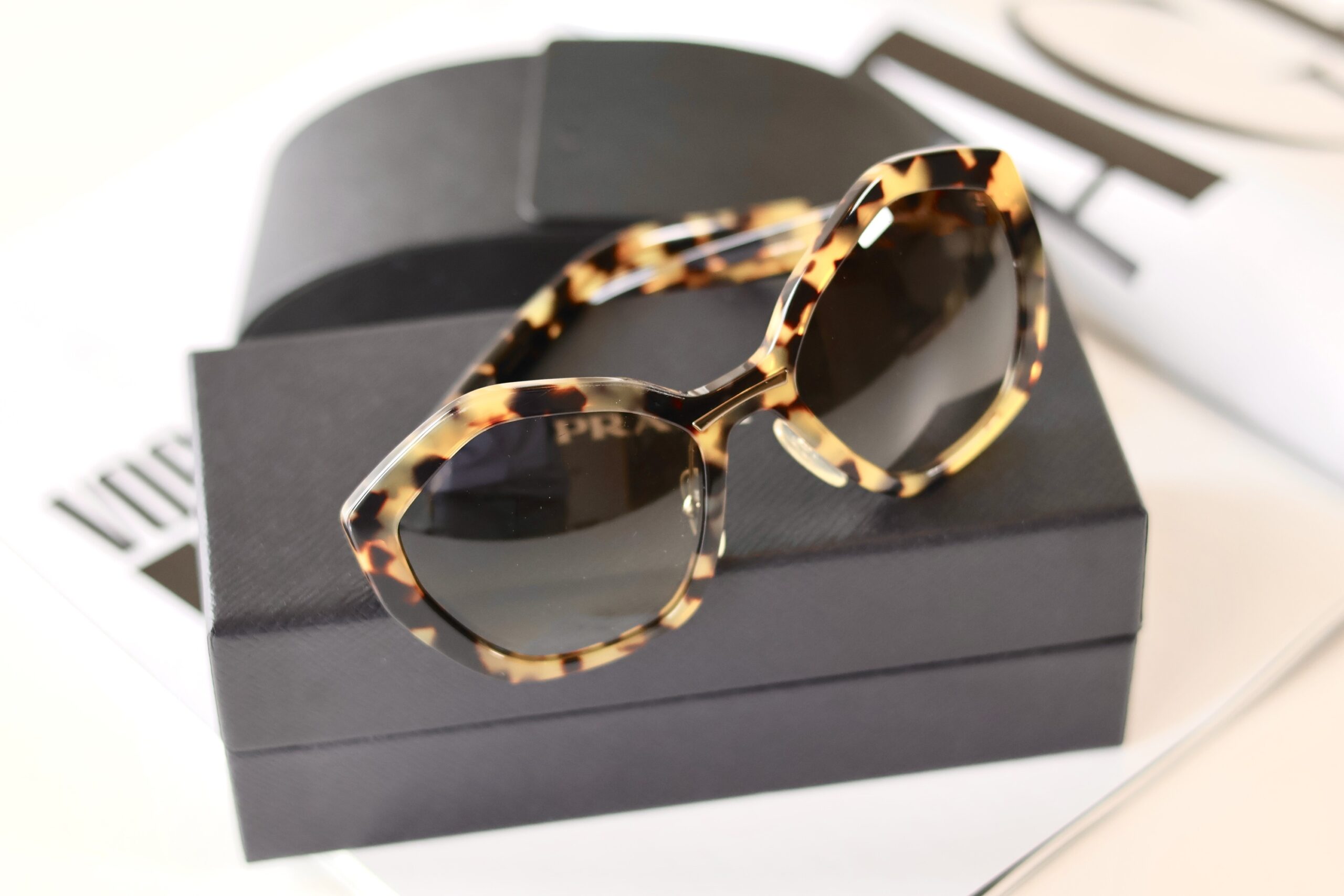 Prada sunglasses - Image 4