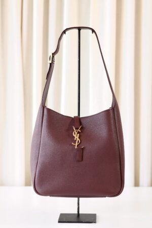 Saint Laurent Le 5 A 7 Small Rouge Legion