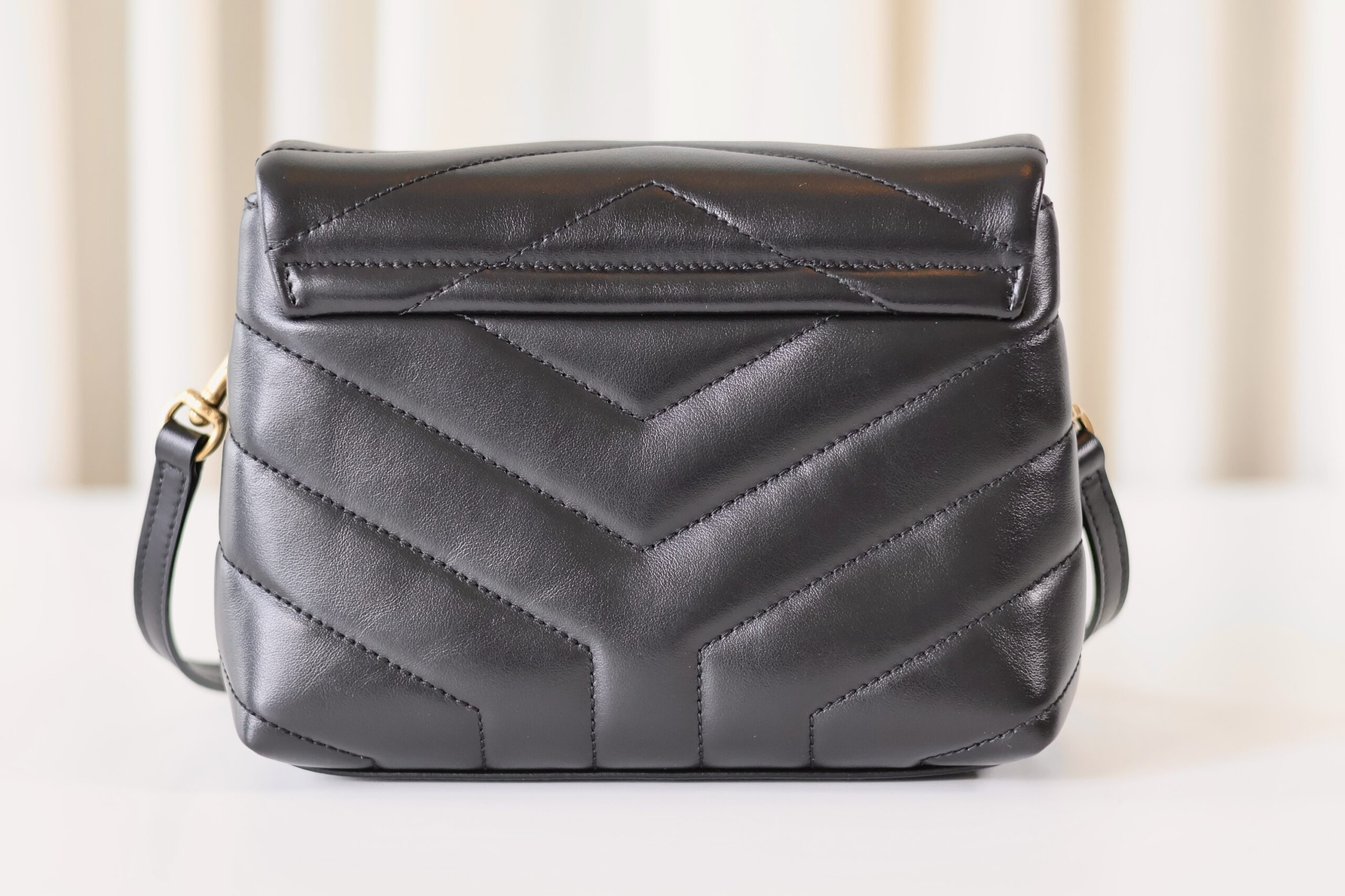 Saint Laurent Loulou Toy black - Image 4