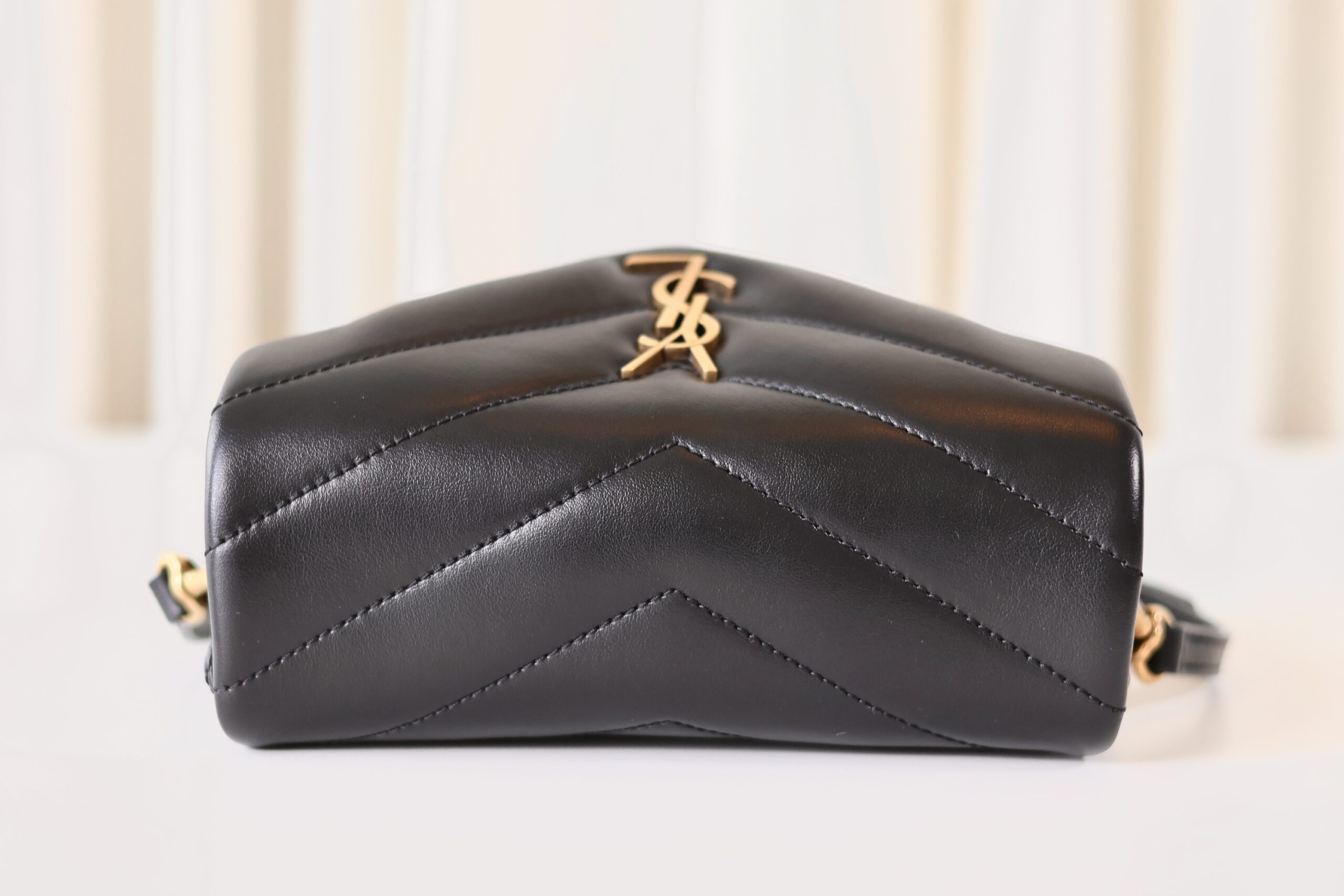 Saint Laurent Loulou Toy black - Image 5