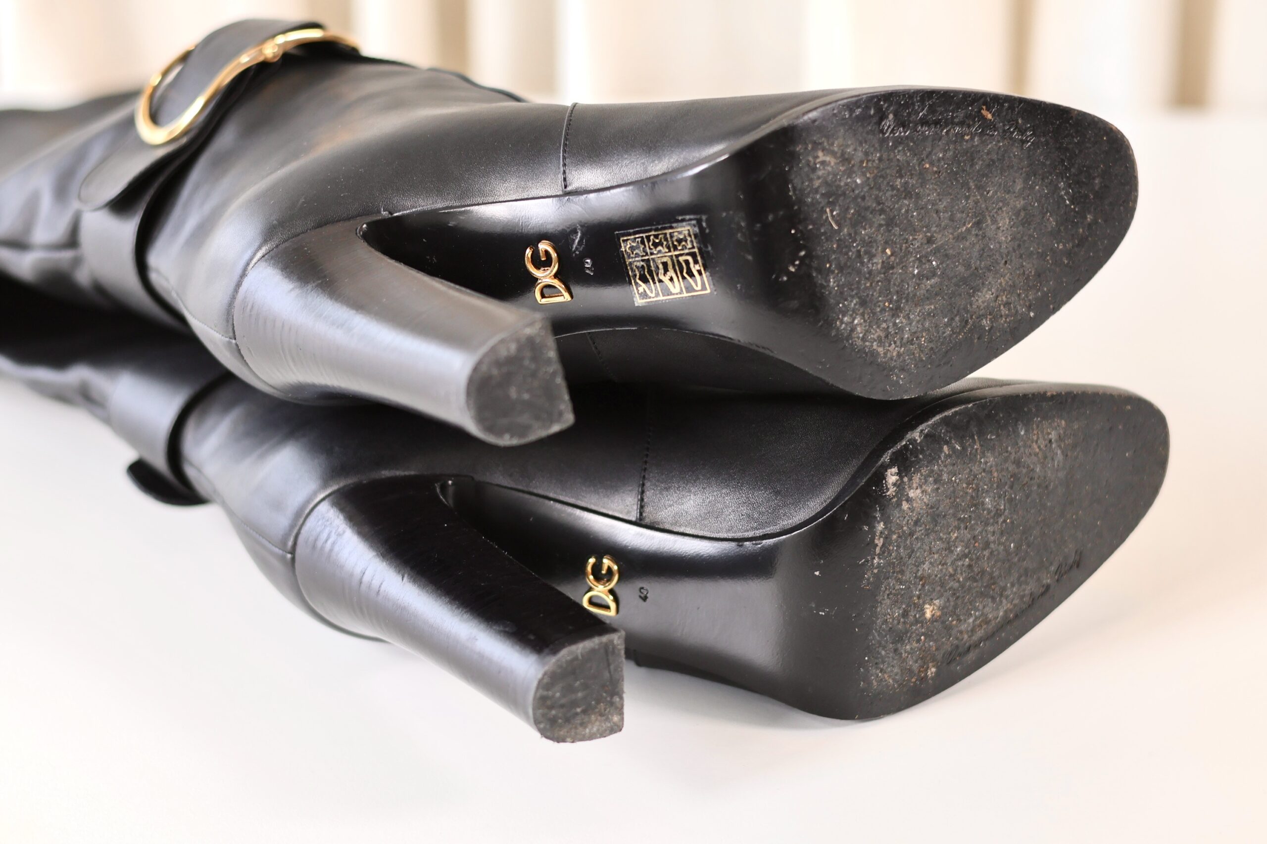 Dolce & Gabbana leather boots - Image 5