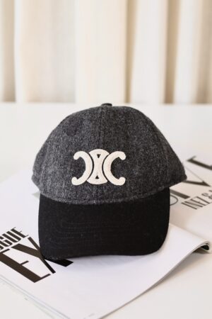 Celine wool Triomphe cap