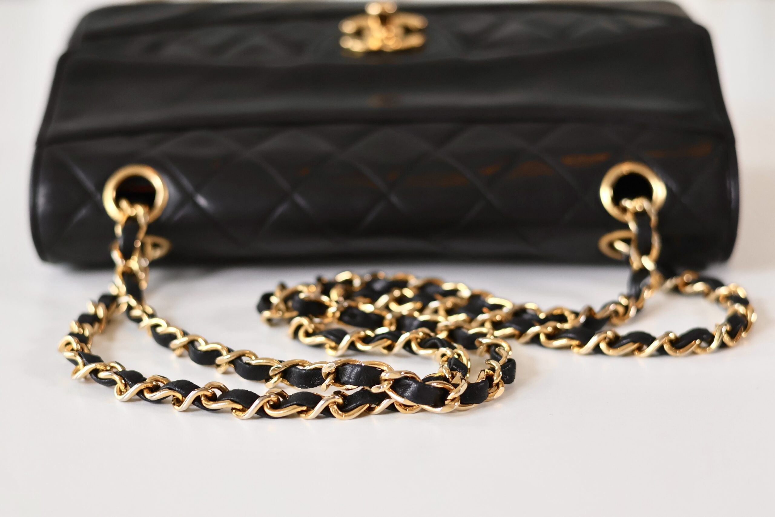Chanel classic single flap bag - Image 7
