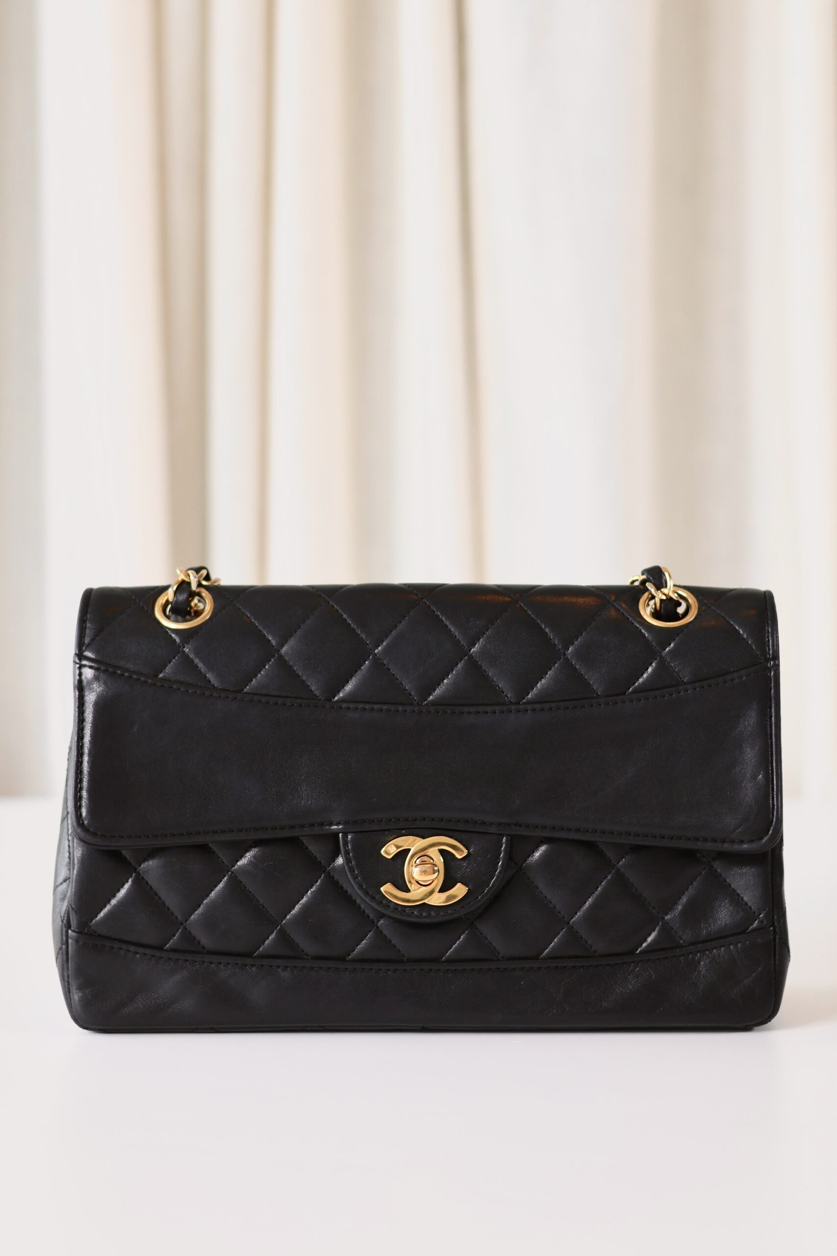 Chanel classic single flap bag