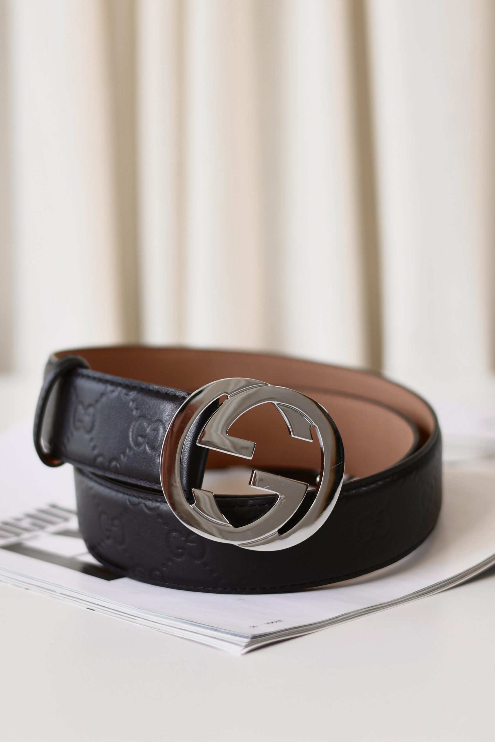 Gucci belt black
