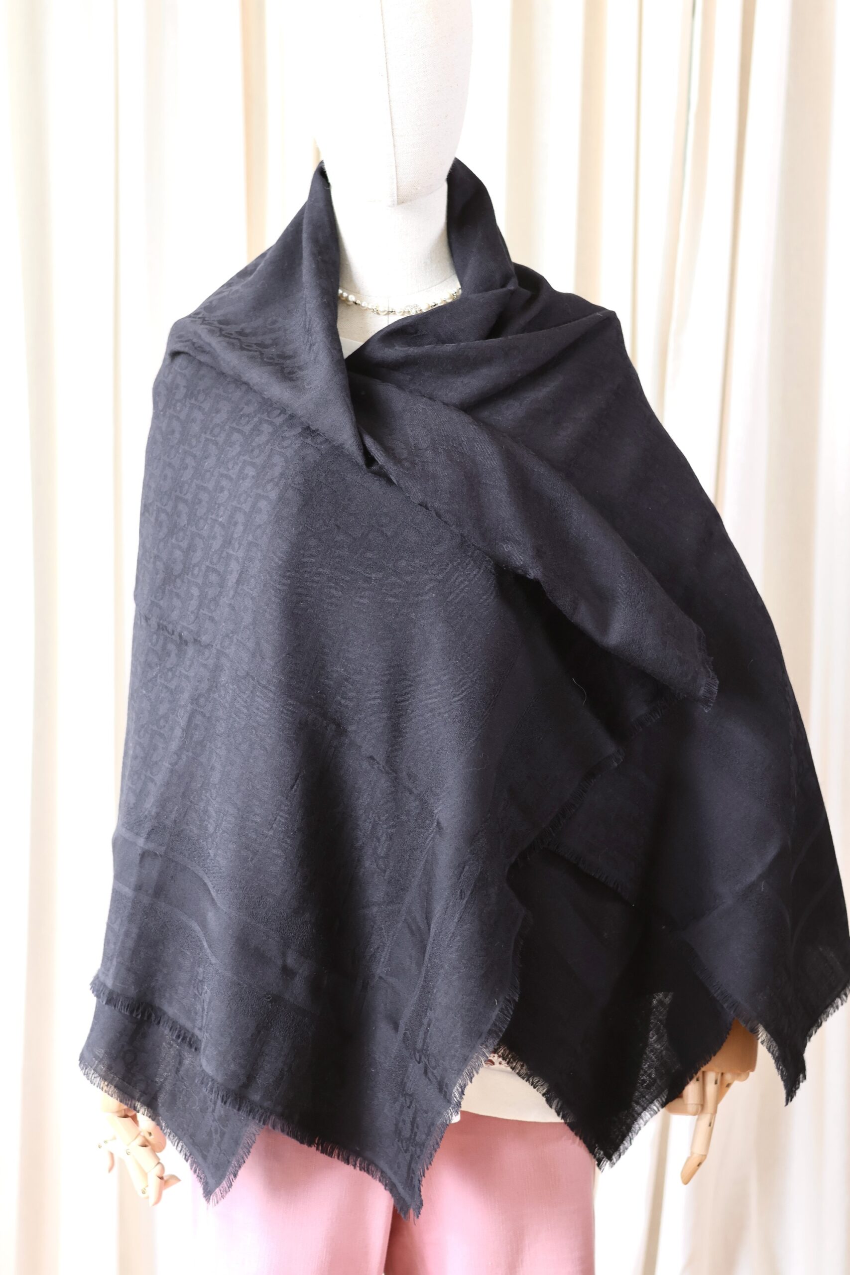 Dior silk scarf black - Image 2
