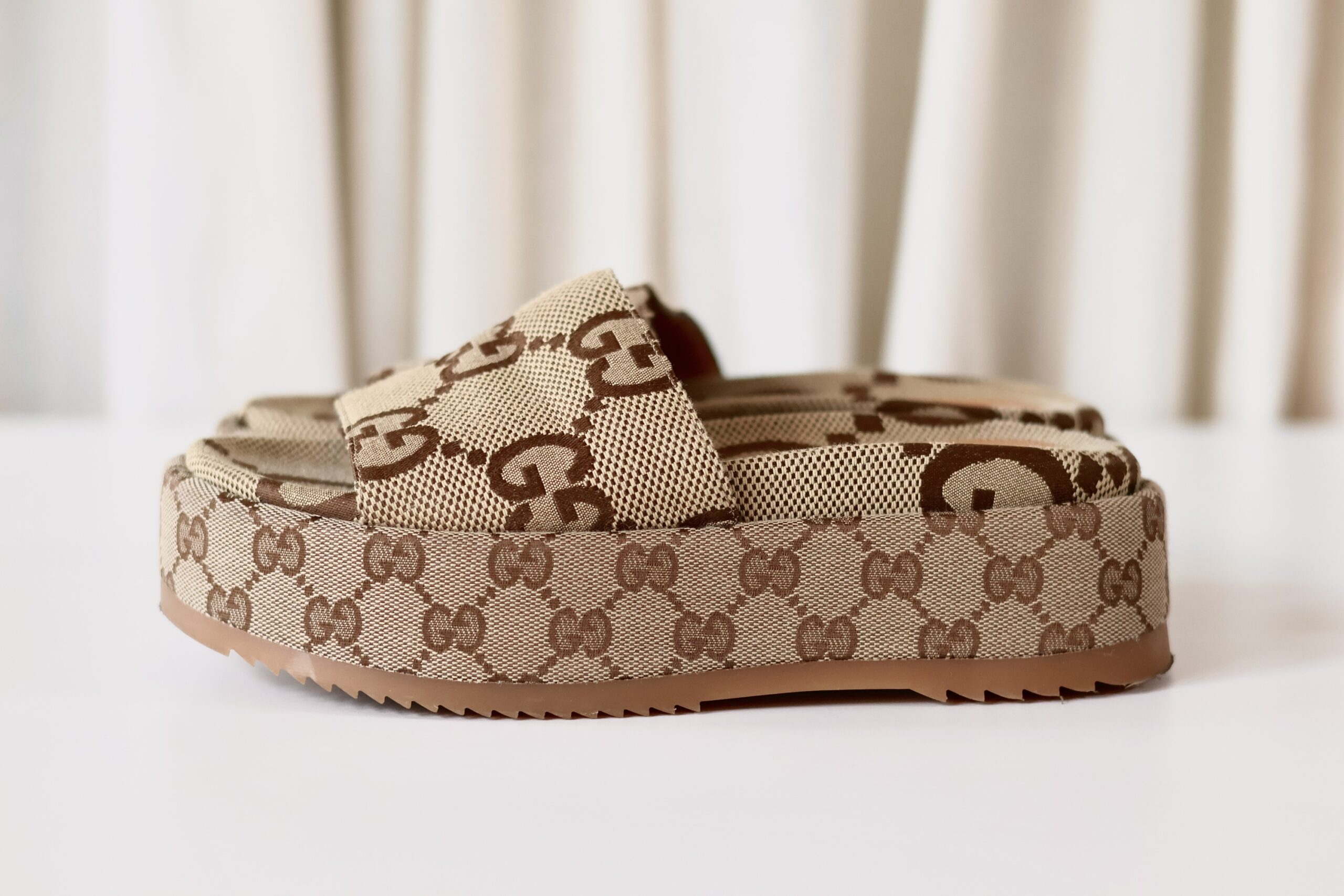 Gucci monogram sandals - Image 3