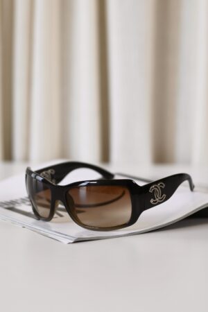Chanel cc sunglasses