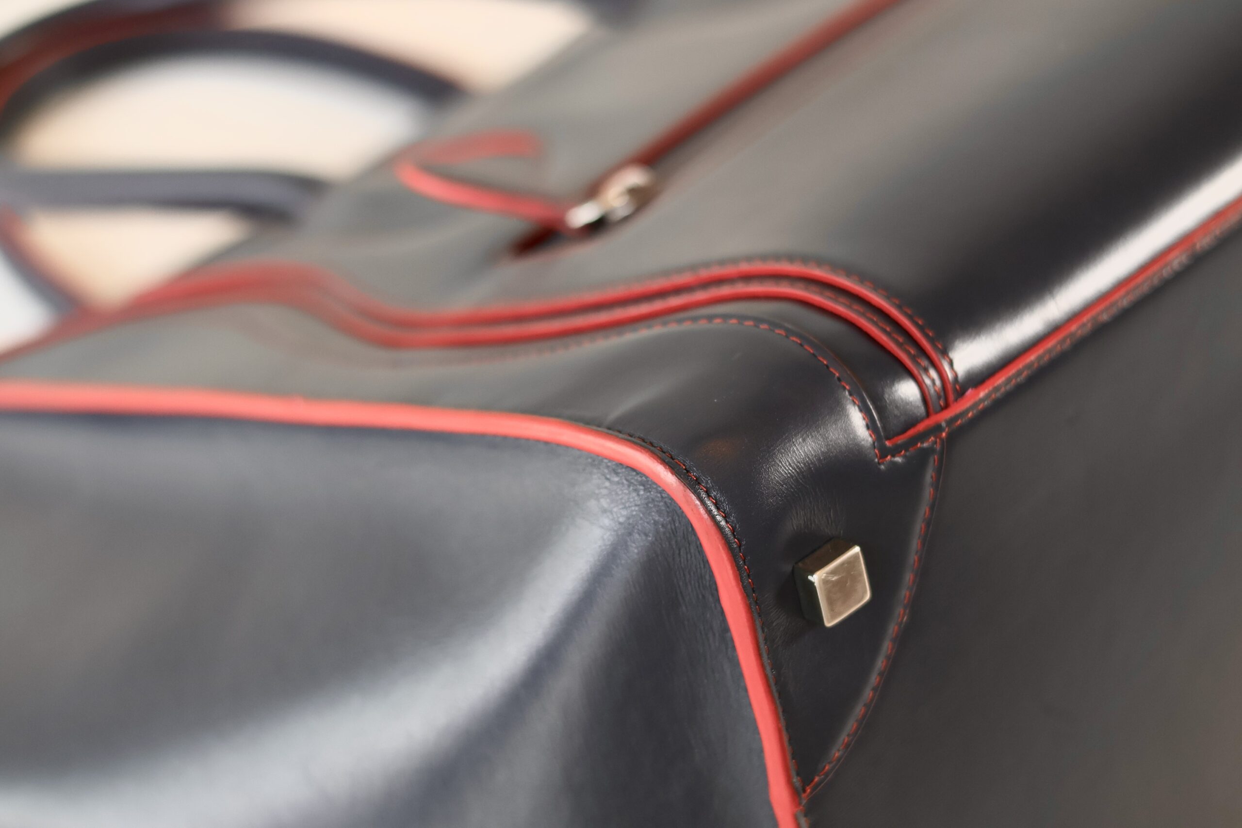 Celine luggage navy - Image 8