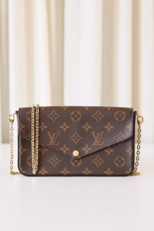 Louis Vuitton Pochette Félicie monogram