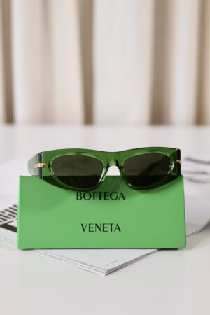Bottega Veneta sunglasses green