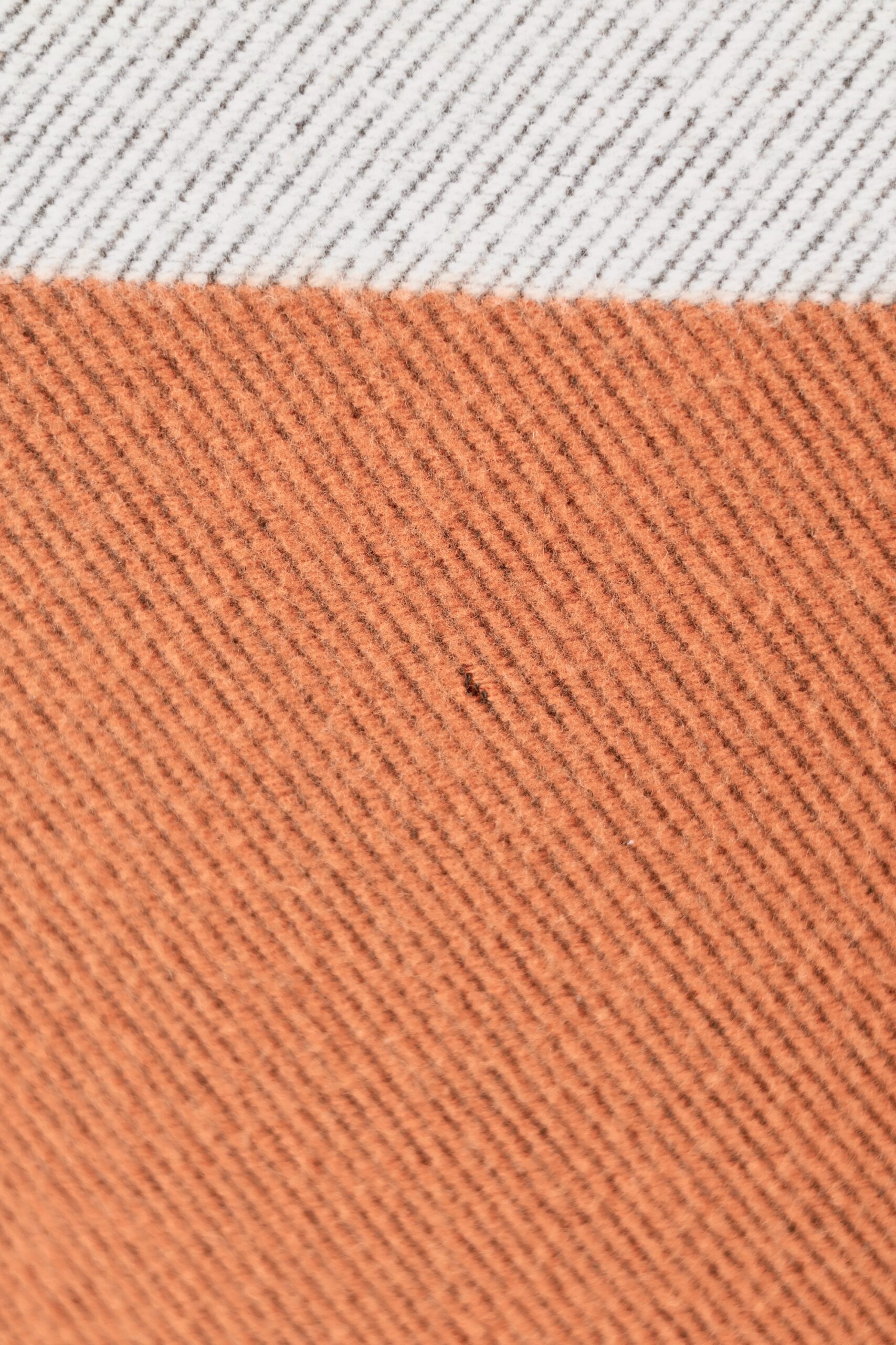 Hermes Avalon pillow small orange 2/2 - Image 6