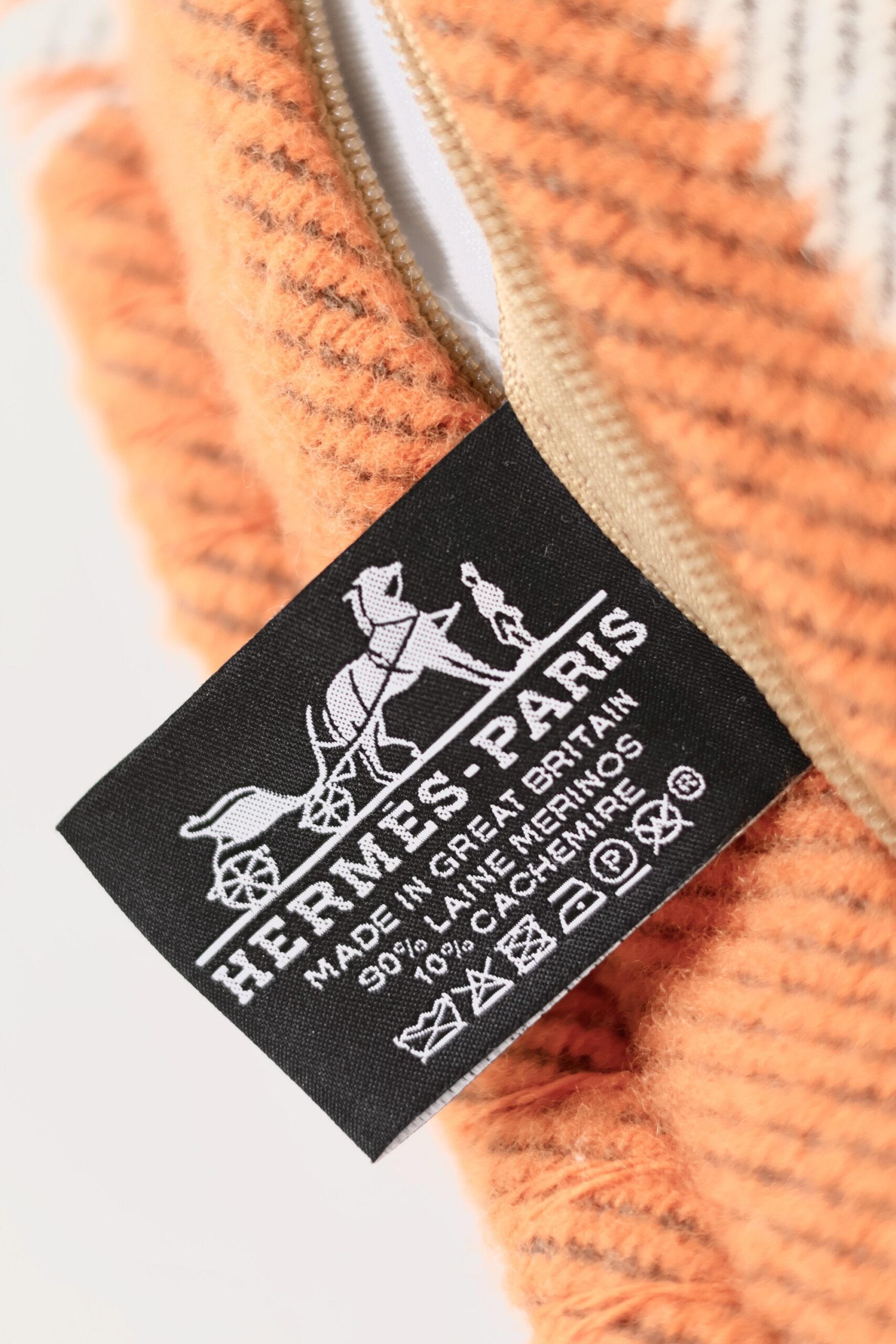 Hermes Avalon pillow small orange 2/2 - Image 7