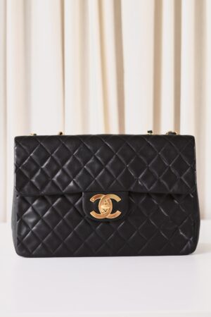 Chanel vintage Jumbo black