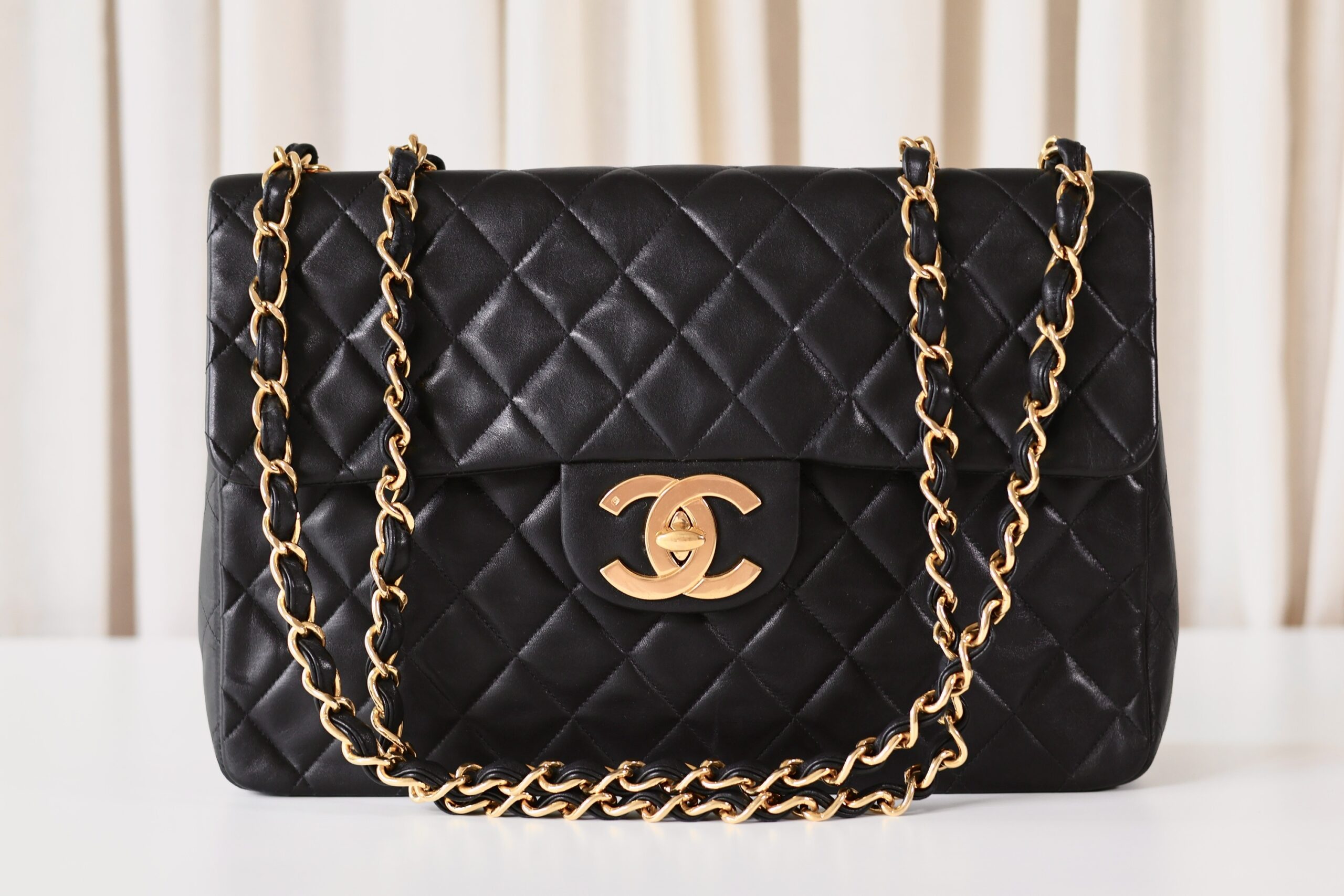 Chanel vintage Jumbo black - Image 3